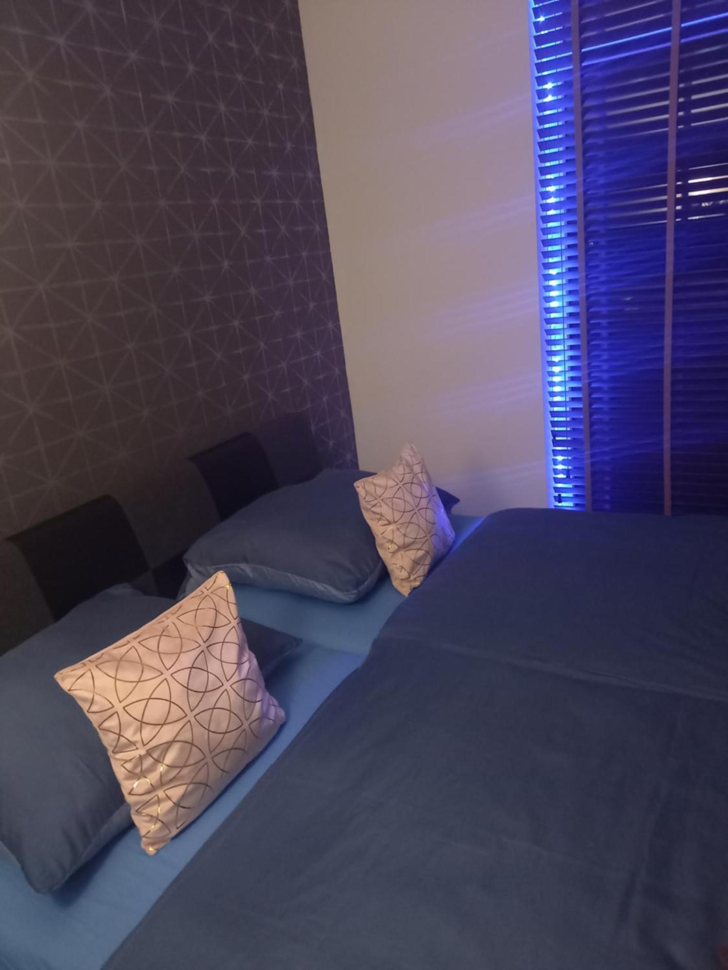 Sukromny Apartman Apartment Senec Bagian luar foto